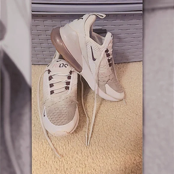 Nike Women's Air 270 White and Brown Sneakers - Picture 2 of 9